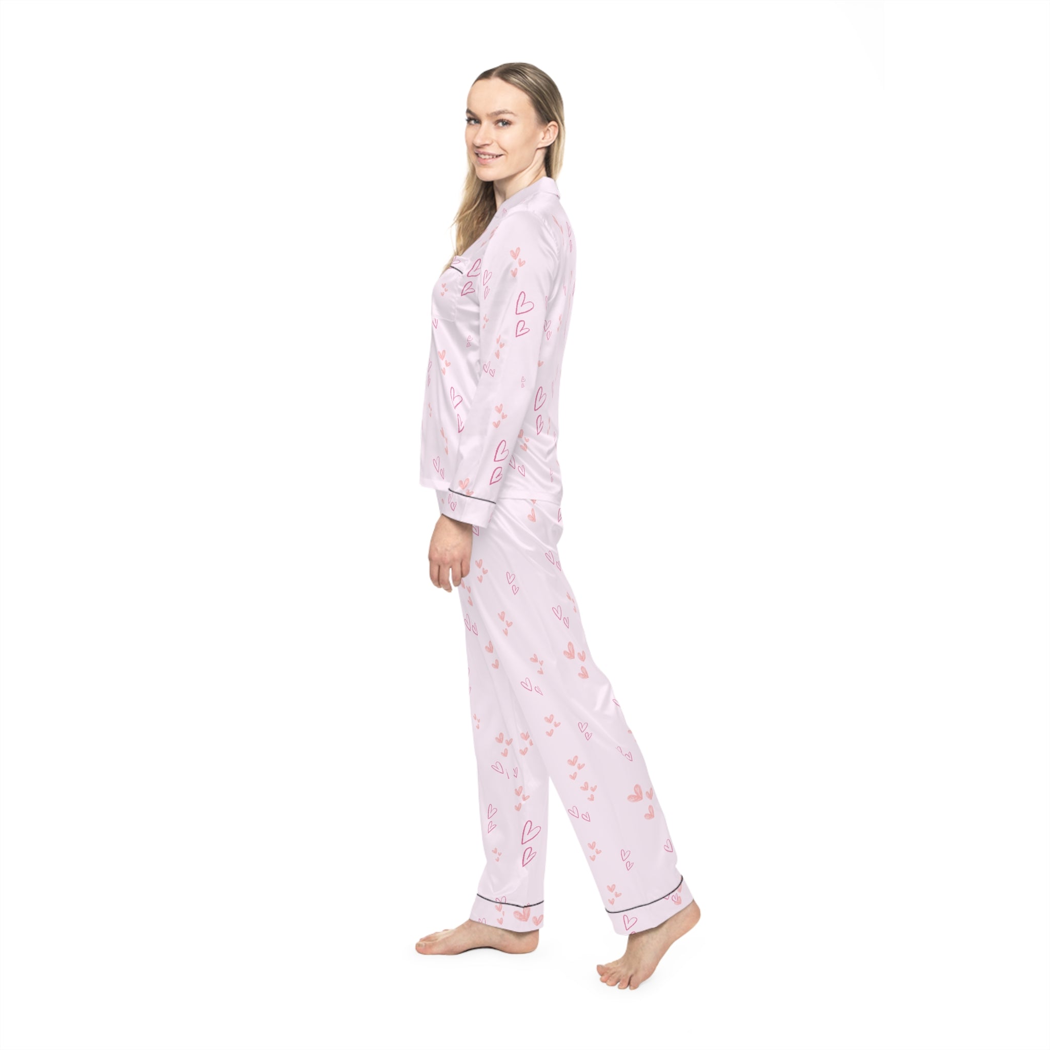 01 Hearts Satin Pajama Set