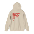 09 QUITTERS CLUB HOODIE BEIGE/RED