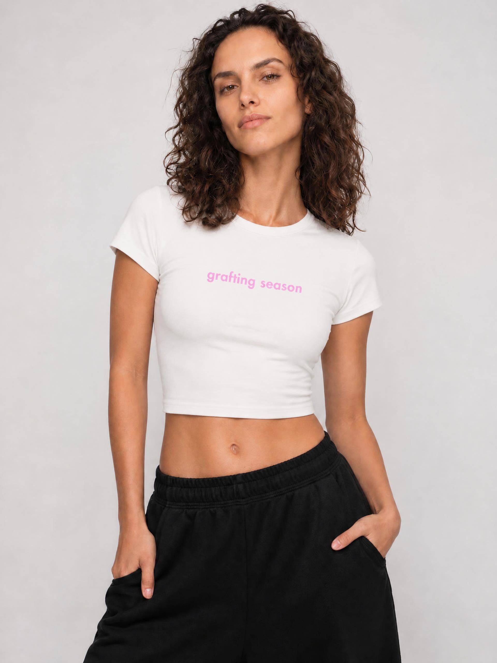 WOMEN'S CROPPED T-SHIRT - GRAFTING SEASON
